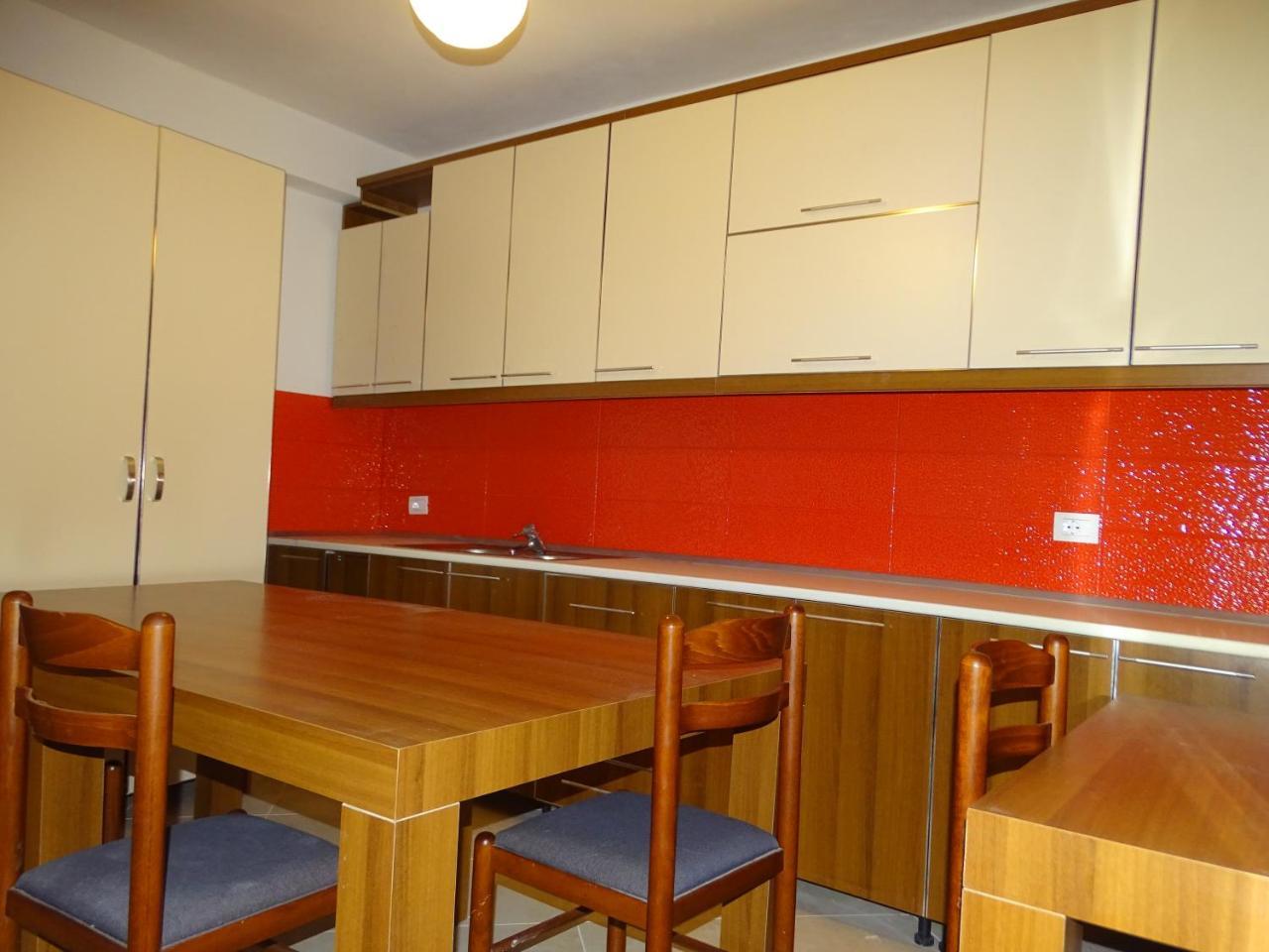 Guesthouse Hlias Gloria Берат Екстер'єр фото